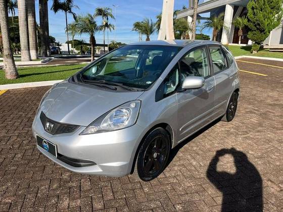 HONDA FIT 1.4 DX 16V FLEX 4P AUTOMÁTICO
